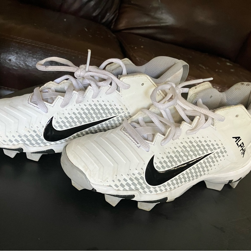 Nike Alpha Force Flex 3 Menace Football Cleats size 3.5 youth